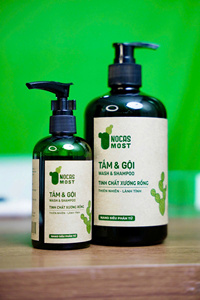 Gel de Ducha Herbal 2 en 1 de 500ml con Extracto Natural de Cactus y Menta para Limpieza Profunda, Champú y Gel de Baño para Todo Tipo de Piel, Vietnam - Product Image 5