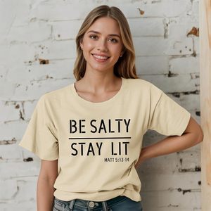 เสื้อยืดผู้หญิง FOXA ลาย Be Salty Stay Lit ข้อพระคัมภีร์  ลายกราฟิกคริสเตียน ผ้าฝ้าย 100% ทรงปกติ เนื้อผ้าเจอร์ซีย์ - Product Image 4