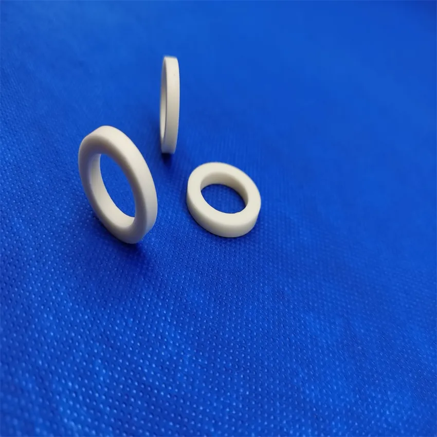 Горячее прессование спеченное 99.7% Al203 алюминиевое керамическое распорное кольцо