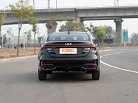 Offre Spéciale 2024 Nouvelle Kia K3 1.5L CVT Essence Berline Confort Plus Conduite à Gauche pour Jeunes Familles et Commuters Urbains