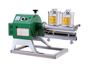 Machine <span class=keywords><strong>à</strong></span> coller universelle de bureau DongSheng jaune 220V avec garantie d'un an pour la fabrication de chaussures, de chaussures en cuir, de fermetures éclair, de sacs <span class=keywords><strong>à</strong></span> <span class=keywords><strong>main</strong></span> et de tasses - Product Image 3