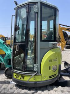 Excavatrice Yanmar populaire de haute qualité en bon état petite mini pelle sur chenilles 4 TON chenilles en caoutchouc fabriquées au Japon - Product Image 4