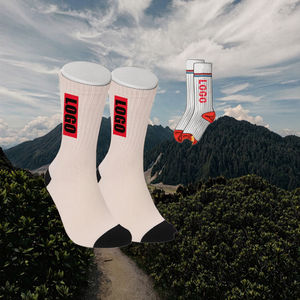 Chaussettes de sport unisexes personnalisées en tricot pour l'automne - Mélange de coton, compression, séchage rapide, antibactériennes, logo OEM - Product Image 3