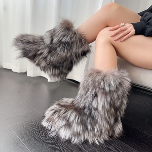 Nouvelles bottes <span class=keywords><strong>de</strong></span> <span class=keywords><strong>neige</strong></span> Y2K style western en fourrure <span class=keywords><strong>de</strong></span> renard, mi-mollet, unisexe, style gal, semelle épaisse, en cuir véritable duveteux, pour filles branchées - Product Image 3
