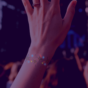 Nuevas pegatinas de tatuajes de pulsera con purpurina mágica incolora transfronteriza para hombres y mujeres, tobillos, muñecas, bares, discotecas, música - Product Image 1