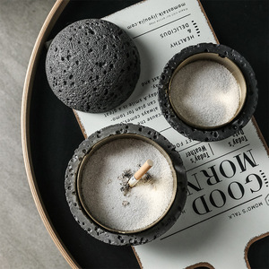 Cendrier créatif moderne portable avec texture de roche volcanique, couvercle amovible et insert en acier inoxydable, pour décoration de bureau, bar à domicile ou bureau - Product Image 4