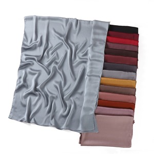 Nuovo Set di Sciarpe in Modal Best-seller - <span class=keywords><strong>Foulard</strong></span> Monocolore da Indossare Sopra l'Orecchio per Signore - Set di Cento Pezzi di Accessori per Capelli - Product Image 6