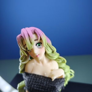 Figurine d'anime sexy et charmante - Kanroji Mitsuri - "Demon Slayer" - Objet de collection pour adultes - Décoration de voiture - Product Image 2
