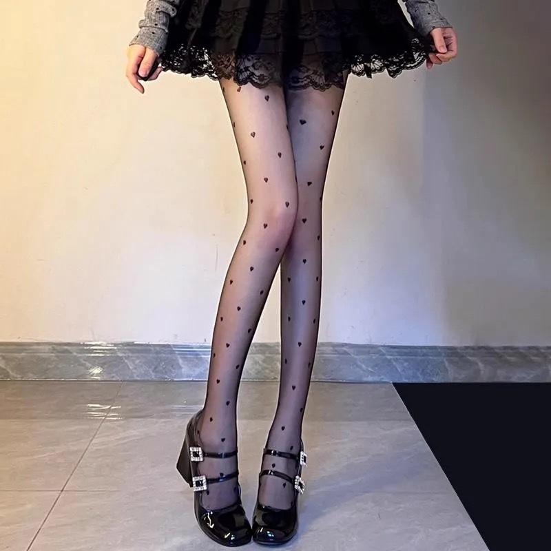 Heart-shaped black overalls