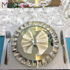 Assiettes de présentation rondes de 13 pouces en verre cristal orné de bijoux pour mariage - Product Image 5