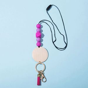 สร้อยคอพวงกุญแจจี้ซิลิโคนหลากสีแบบขายส่ง พร้อมป้ายชื่อสำหรับครู พยาบาล และสายคล้องบัตร - Product Image 5