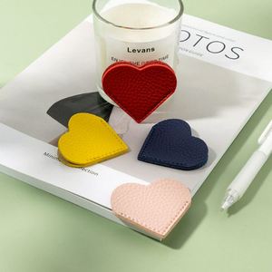 Wholesale Pu Leather Heart Waterproof Student Page Markers Special Cute <b>Bookmark</b> Gift for Read Lovers - Product Image 3