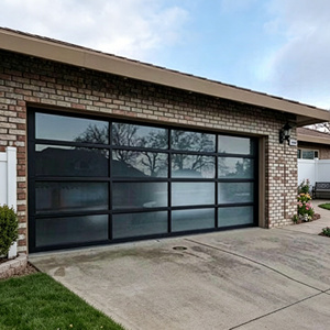 Villa moderne <span class=keywords><strong>motorisée</strong></span> avec structure en acier fini, protection contre les intempéries, écran en fibre de verre/verre organique/verre trempé, <span class=keywords><strong>garage</strong></span> sectionnel - Product Image 2