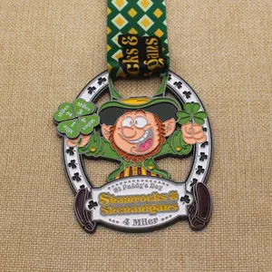Özel 4 Miles siyah nikel emaye maraton madalyası baskı logosu ile