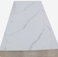 Plaque de marbre PVC flexible, résistante au feu, sans formaldéhyde, imperméable, anti-pourriture, facile à installer, effet marbre brillant