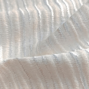 Voile <span class=keywords><strong>blanc</strong></span> de luxe et <span class=keywords><strong>tissu</strong></span> de rideau transparent en mousseline de soie tissé <span class=keywords><strong>plissé</strong></span> et rouleaux de pliage en S pour la décoration intérieure et les décors élégants - Product Image 4
