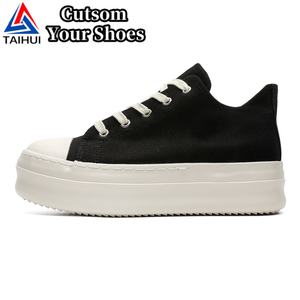 Chaussures <span class=keywords><strong>en</strong></span> <span class=keywords><strong>toile</strong></span> à lacets à semelle épaisse de style américain, chaussures de sport pour hommes, semelle extérieure <span class=keywords><strong>en</strong></span> caoutchouc durable, semelle intérieure <span class=keywords><strong>en</strong></span> EVA, chaussures de ville, derby - Product Image 1