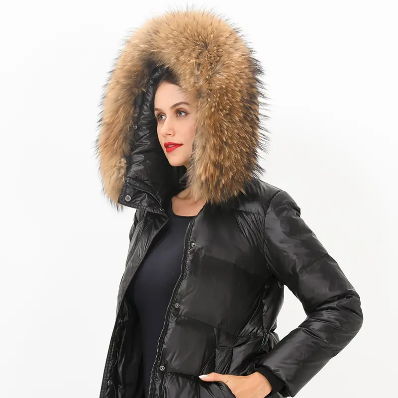 2020 Mới Nhất Bán Buôn Tự Nhiên Fluffy Raccoon Fur Cắt Tỉa Cho Mui Xe Với Mẹo Màu Đen Cho Phụ Nữ Coat Trang Trí