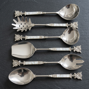 Colección de Regalo de Servidores de Ensalada Premium: Elegante Juego de Cuchara y Tenedor de Metal para Regalos de Inauguración de Casa, Aniversario de Bodas y Festividades - Product Image 2