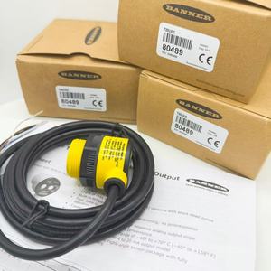 Sensor Ultrasónico Serie Banner T30U, Componentes Industriales en Stock, CZ - Product Image 1