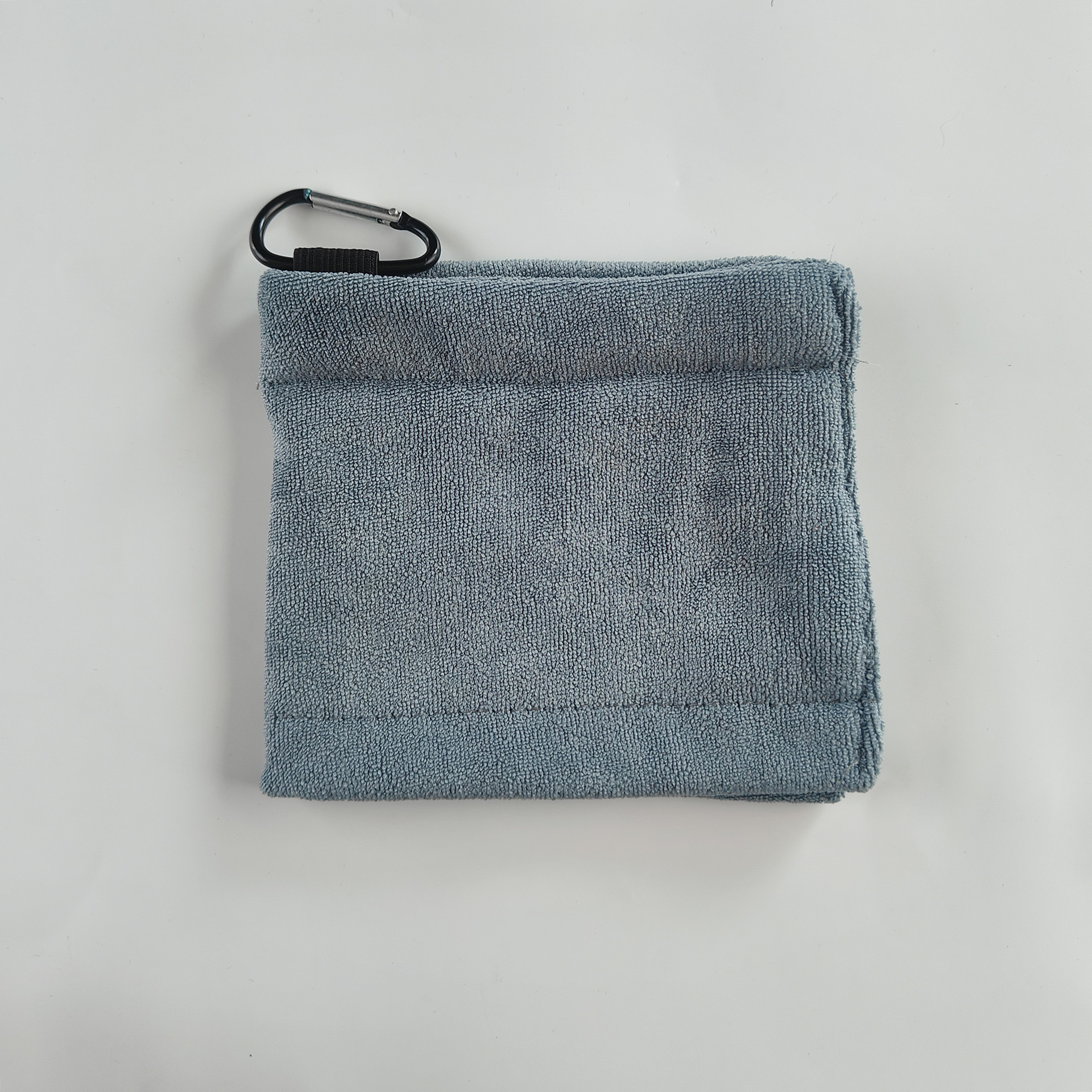Style mousqueton gris