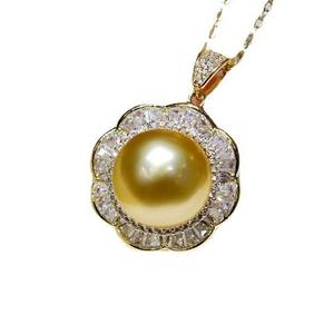 เวนชี่ 925 จี้มุกทองธรรมชาติทรงกลมขนาด 11 ถึง 12 มม. พร้อมตำหนิเพียงเล็กน้อย ใช้งานได้หลากหลาย มาพร้อมสร้อยคอโซ่เงิน - Product Image 5