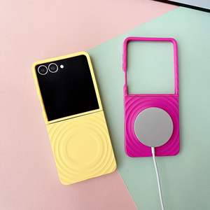 Étui de téléphone magnétique en polycarbonate rigide à grain d'eau de couleur pure pour Samsung <span class=keywords><strong>Glaxy</strong></span> Z Flip 7 Flip 6 - Product Image 2