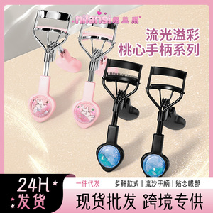 Le recourbe-cils Quicksand Handle crée facilement des cils naturels et recourbés, un recourbe-cils portable pour les maquilleurs et les maquilleuses. - Product Image 5