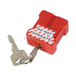 लॉक आउट टैगआउट टैगआउट प्रक्रिया के लिए छेद के साथ 3-पिन प्लग या 2-पिन प्लग को लॉक करने के लिए अंतर्निहित लॉक सिलेंडर के साथ कॉम्पैक्ट प्लग - Product Image 5