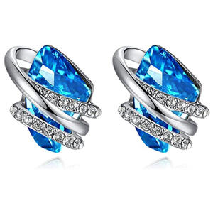 Pendientes de Oro Rosa con Diamantes Verdes E2236, Corte Pera, Engaste en Canal, Joyería de Moda para Mujer, Pendientes Modernos para Fiesta - Product Image 3