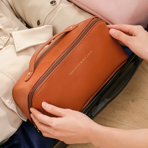 Bolsa de maquillaje de cuero PU – Organizador de artículos de tocador grande para viaje, estuche de cosméticos impermeable – Bolsa de artículos de tocador portátil para colgar para mujer – Fi - Product Image 2