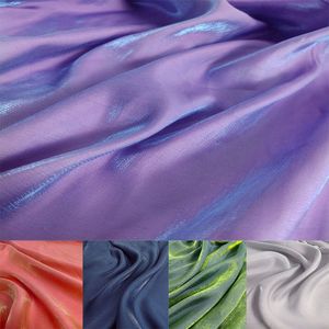 Tissu satiné liquide à dégradé métallique bicolore, tissu satiné brillant pour robe de femme, Hanfu et couture DIY - Product Image 5