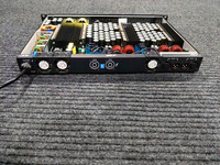 Amplificateur métallique H4-2000 Classe D 4 canaux 2000W 1U