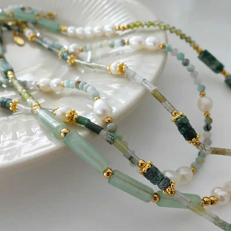 Perles en pierre naturelle collier de perles d'eau douce 2024 nouveaux bijoux de mode français élégant collier de pierres naturelles Boho femmes