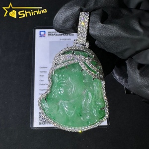 Gioielli Raffinati in Argento Sterling 925 con Diamanti Sintetici e Ciondolo Gesù in Giada VVS - Product Image 1