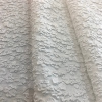 Jacquard en polyester tissé avec motif floral surélevé