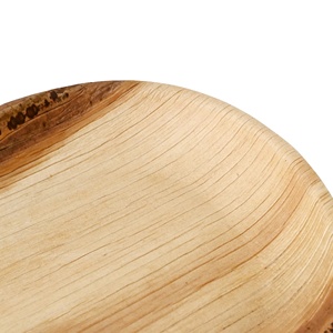 Assiettes en feuilles de palmier naturelles en forme de goutte de 26 cm pour emballage alimentaire et vente au détail - Product Image 6