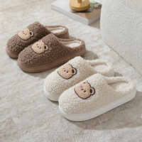 Chaussons d'hiver en coton brodés motif ours de dessin animé pour hommes et femmes, nouveaux, confortables, pour la maison, vente en gros