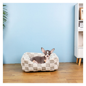 Patrón de rayas Extraíble Lavable Estera gruesa para mascotas Perrera grande para perros Invierno Cálido Perrera para gatos Cama para perros Forma cuadrada Cartón embalado - Product Image 1