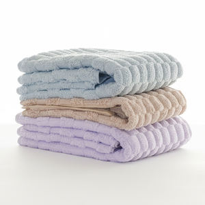 Serviette de nettoyage en microfibre recyclée de haute qualité à séchage rapide avec technique de tissage spéciale - Product Image 1