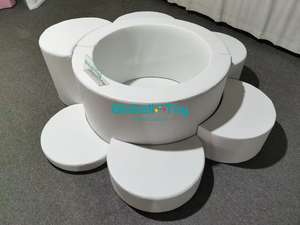 Équipement de jeu souple sur le thème de l'or et du brun, fosse à balles ronde avec escaliers, fosse à balles fleurie pour enfants - Product Image 2