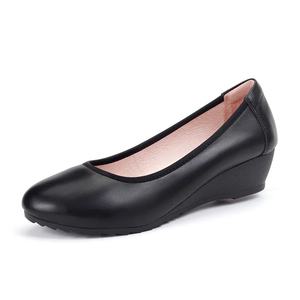 Scarpe eleganti da <span class=keywords><strong>donna</strong></span> con <span class=keywords><strong>tacco</strong></span> a zeppa comode mocassini piatti in vera pelle a piedi nudi per l'estate - Product Image 1