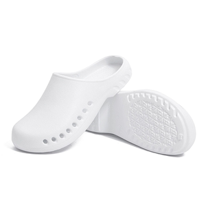 Mayorista Doctores Enfermeras Quirófano Zapatillas Específicas Laboratorio Protector Antideslizante Agujero Zapatos Puntera Gorras Zapatos <span class=keywords><strong>de</strong></span> Casa - Product Image 2