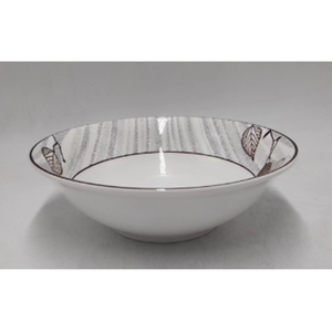 Ciotola per Insalata in Ceramica Bianca dal Design Minimalista, Lavabile in Lavastoviglie - Product Image 1