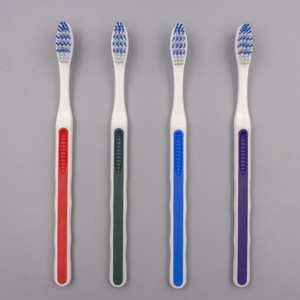 Cepillo de dientes para adultos, cepillo de dientes manual de cerdas suaves de alta densidad para el cuidado bucal diario - Product Image 4