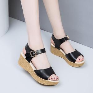 Sandales à talons mi-hauts pour femmes, taille 33-42, chaussures d'été à plateforme compensée, semelle souple, style infirmière, maternité, blanc cassé - Product Image 2