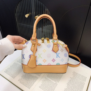 Sac à main zippé imprimé haut de gamme pour femmes, sac à dos multifonctionnel, en polyester, avec un design en forme de coquille. 6036 - Product Image 6