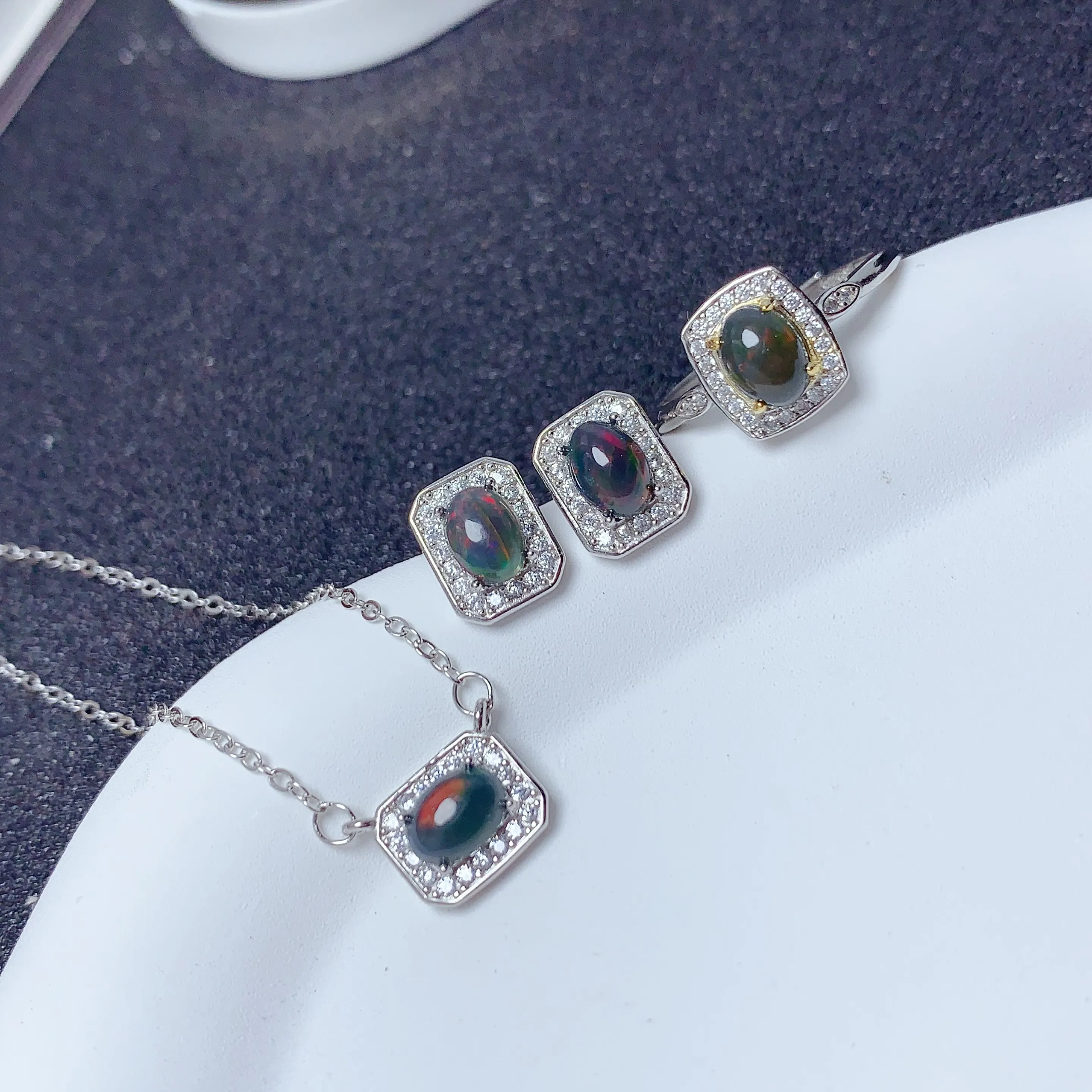 Chất lượng cao thời trang không gây dị ứng Bridal sang trọng 925 Sterling bạc tự nhiên màu đen Opal Zircon trang sức Set