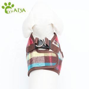 Sublimação rosa personalizada ajustável Pet Dog <span class=keywords><strong>Harness</strong></span> Collar Leash Set novo couro não-pull com logotipo personalizado - Product Image 2