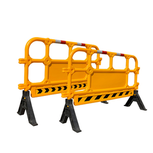 Barrera de Tráfico de Plástico Moldeado por Soplado 1350, Barricada de Plástico HDPE Modular y Conectable para Proyectos Globales, Suministro de Fábrica - Product Image 5